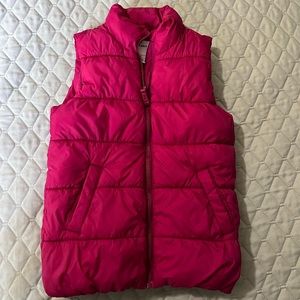 ⭐️3/$15 💗Old Navy puffer vest💗 Like NEW